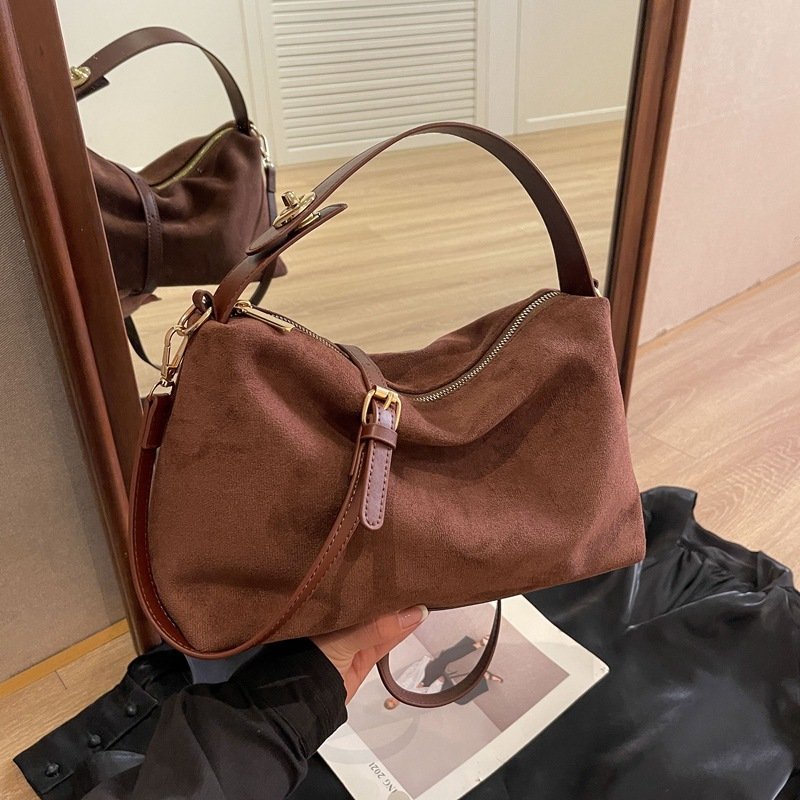 Boston Bags Women's Retro Fashion Shoulder Underarm Bag - Image 5